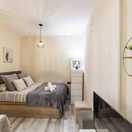 Apartamento-loft En Triana * Seville