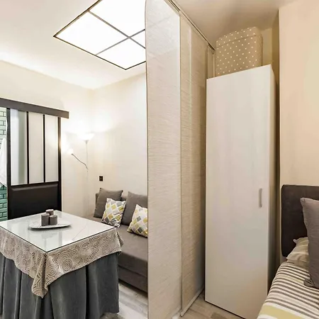 アパート Apartamento-loft En Triana セビリア