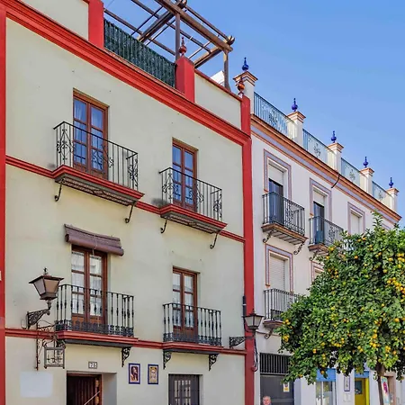 Apartamento-loft En Triana Seville